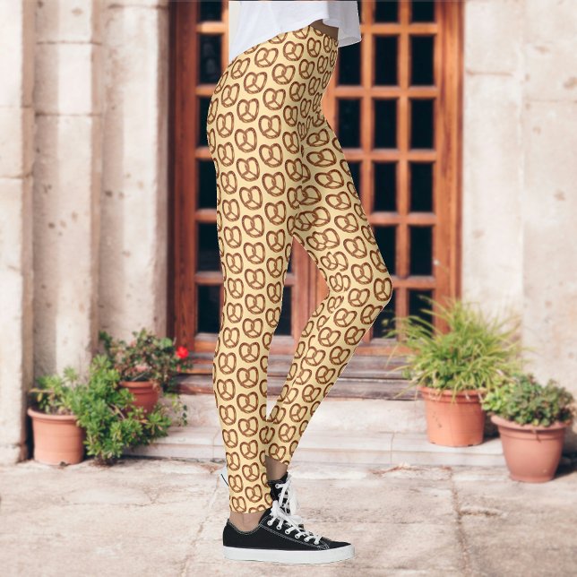 Kleine Prätzel Muster - knackige Snacks jeder Farb Leggings (Von Creator hochgeladen)