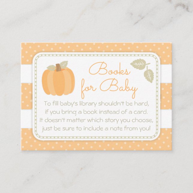 Kleine Pumpkin Baby Dusche bringen ein Buch Begleitkarte (Vorderseite)