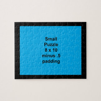 Kleine Puzzlespiel-Schablonen-horizontales Puzzle