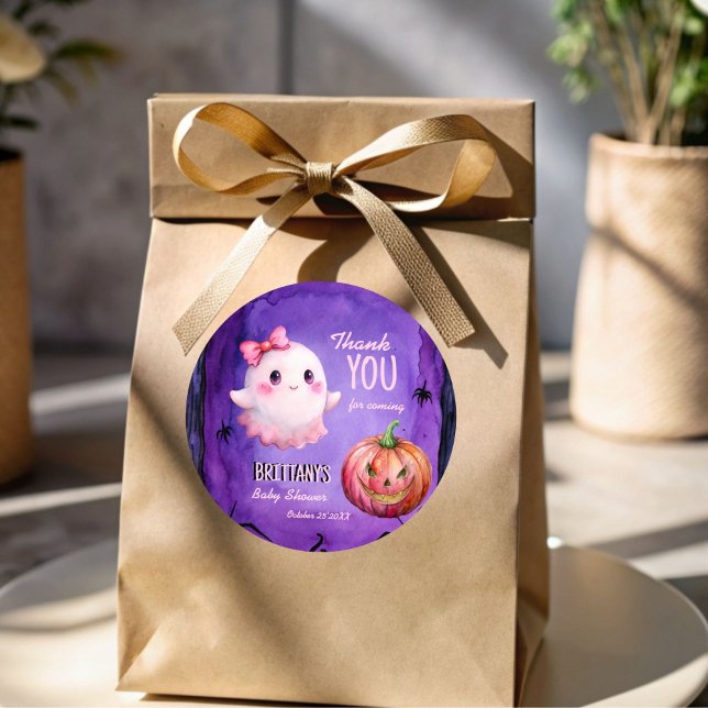 Kleine, rosa niedliche Geisterdusche Runder Aufkleber (Little boo pink cute ghost Halloween baby shower thank you favor sticker purple jack o lantern)