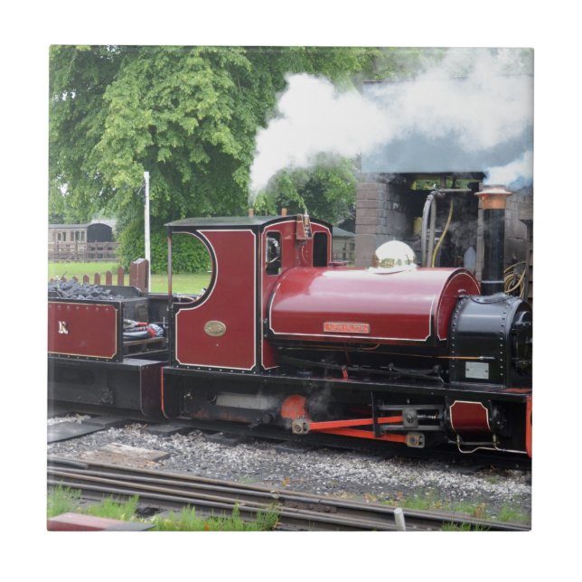 Kleine Schmalspurlokomotive Fliese (Vorderseite)