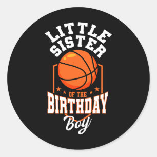 Kleine Schwester des Geburtstags Boy Bysketbyll Th Runder Aufkleber