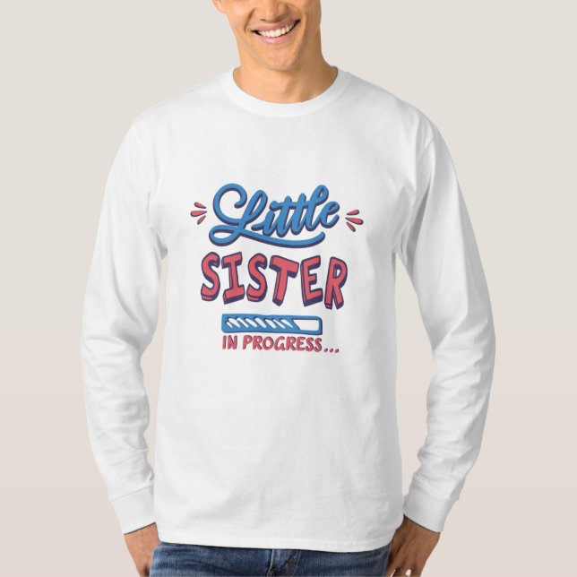 Kleine Schwester im Gange T-Shirt (Vorderseite)
