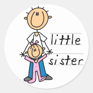Kleine Schwester mit Big Brother T - Shirt und Ges Runder Aufkleber