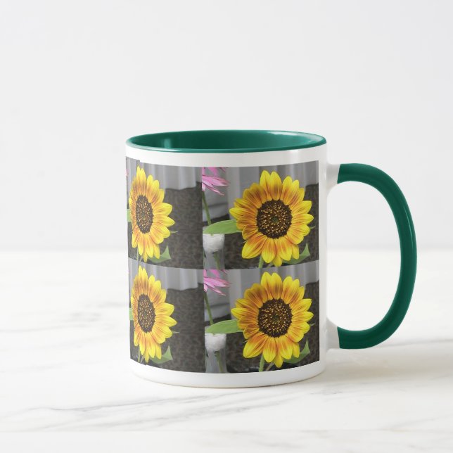 Kleine Sonnenblumen Tasse (Rechts)