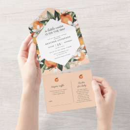 Kleine Süsse auf dem Weg zur Babydusche All In One Einladung