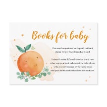 Kleine Süsse bringen eine orangefarbene Babydusche