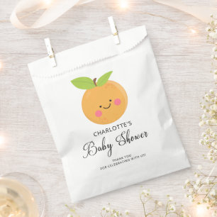 Kleine Süsse, es ist eine Mädchenfavorisiertasch Geschenktütchen