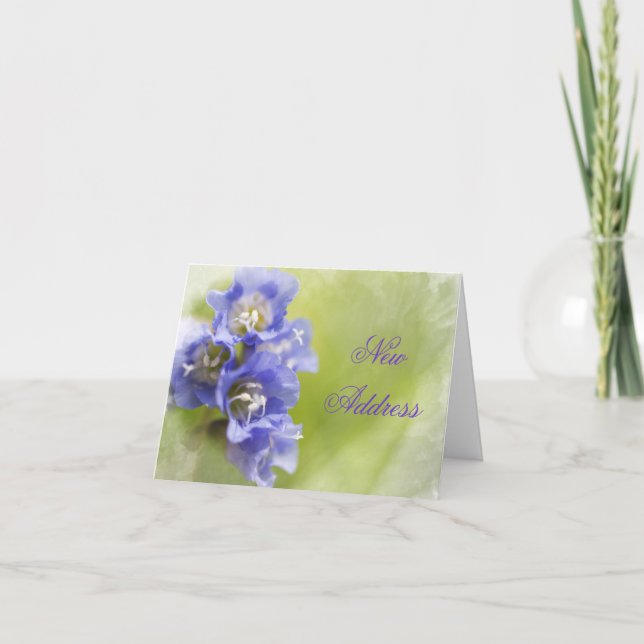 Kleine violette Blumen Adressenänderung Ankündigung (Vorderseite)