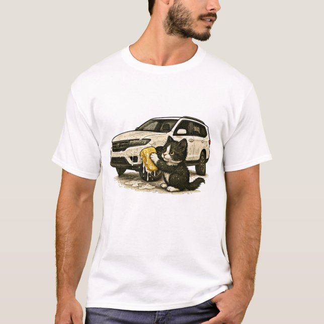 Kleine Whimsical Cat Wash the Car T-Shirt (Vorderseite)