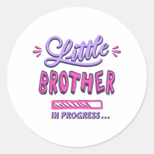 Kleiner Bruder im Gange Runder Aufkleber
