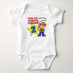 Kleiner Cowboy drehte zwei Baby Strampler