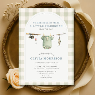 Kleiner Fischer Sagegrün Gingham-Baby-Party Einladung