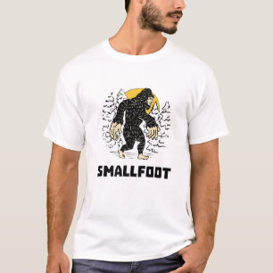 Kleiner Fuß Funny Bigfoot Sasquatch mit großen Hän T-Shirt