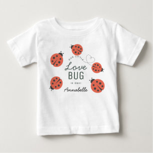 Kleiner Liebeskäfer Rote Marienkäfer Geburtstag Baby T-shirt