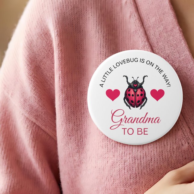 Kleiner LoveBug auf dem Weg Oma wird Großmutter Button (Von Creator hochgeladen)