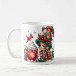 Kleiner magischer Weihnachtself mit heißer Schokol Kaffeetasse