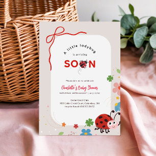 Kleiner Marienkäfer Floraler Bogen Babyparty Einladung