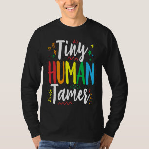 Kleiner menschlicher Sicherheitskinderbetreuer Bab T-Shirt