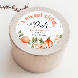 Kleiner Pfirsich ist auf dem Weg Babydusche Runder Aufkleber