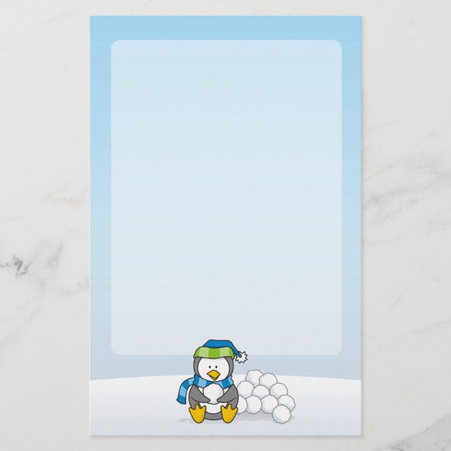 Kleiner Pinguin mit Schneebällen Briefpapier (Vorderseite)