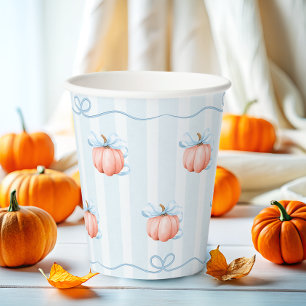 Kleiner Pumpkin auf dem Weg Blue Bow Baby Dusche Pappbecher