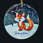 Kleiner Rotfuchs in Schnee-Keramik Keramik Ornament<br><div class="desc">Eine niedliche Winterlandschaft eines Fuchs im Schnee ist leicht personalisiert.</div>