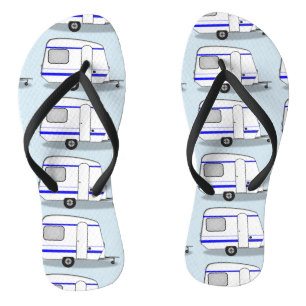 Kleiner stromlinienförmiger Wohnwagen Thunder_Cove Flip Flops
