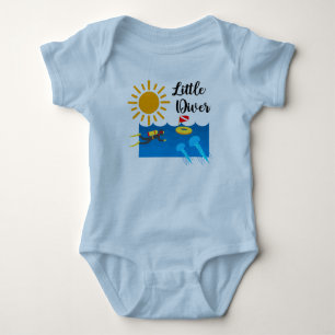 Kleiner Taucher mit Jelly Fish - Baby Jersey Bodys Strampler