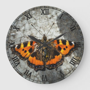 Kleiner Tortoiseshell Butterfly Große Wanduhr