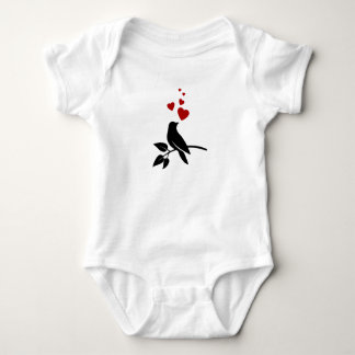 kleiner Vogel mit Herzen Baby Strampler