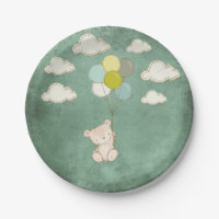Kleiner weißer Bär mit Balloons und Wolken