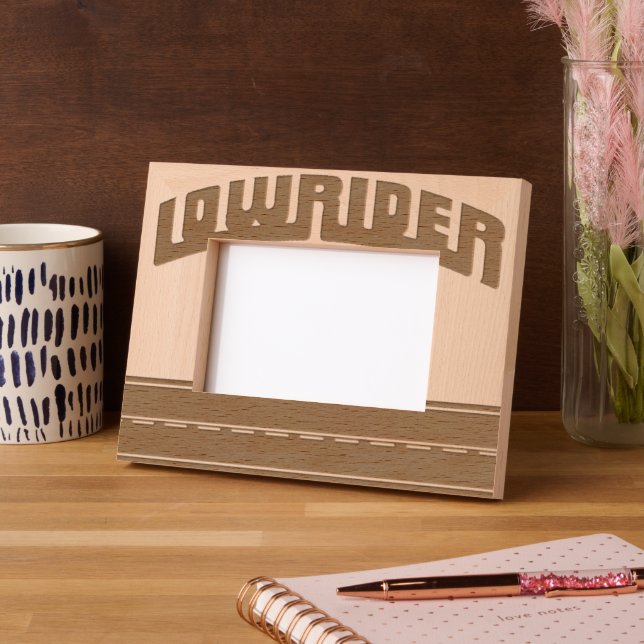 Kleinere, gravierte Rahmen (Links)