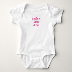 Kleines der Taucher-Rosa des Vatis Baby Strampler