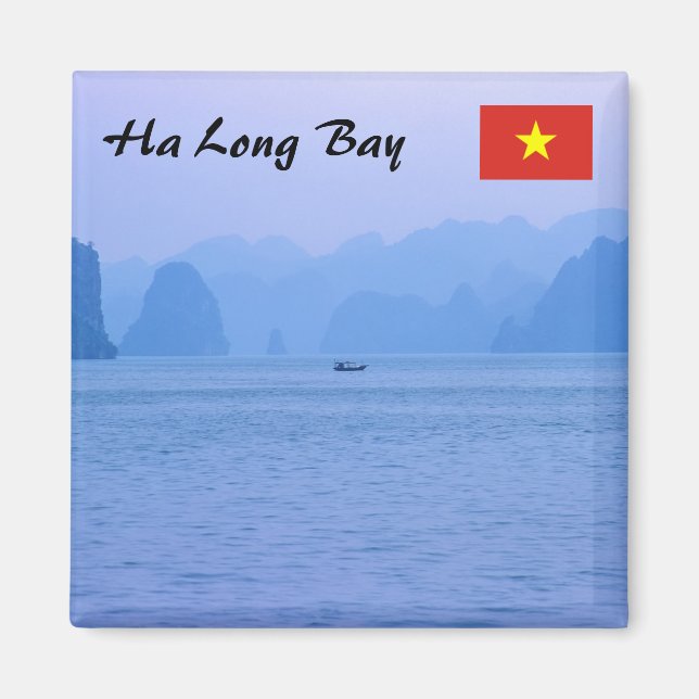 Kleines Fischerboot in Ha Long Bay - Vietnam, Asie Magnet (Vorne)