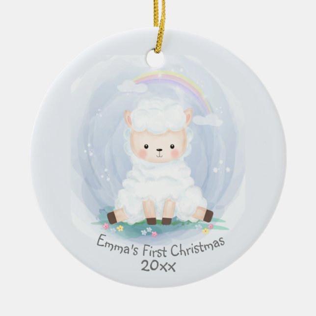Kleines Lamm für die ersten Weihnachten des Babys Keramik Ornament (Vorne)