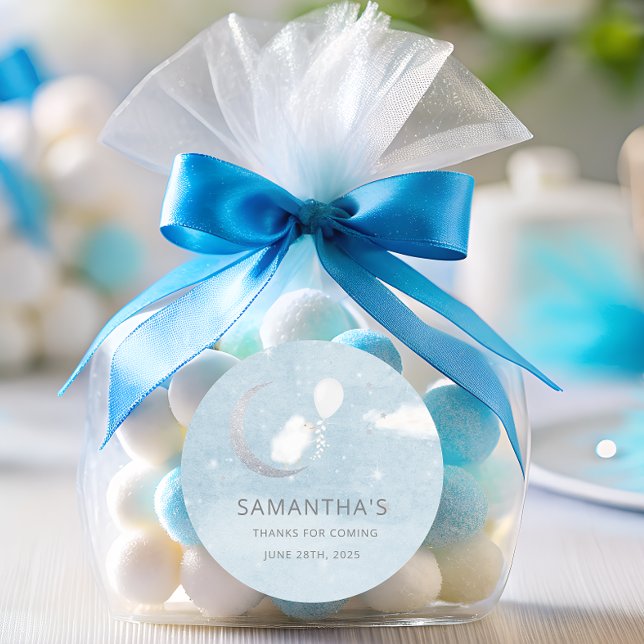 Kleines Lamm mit klassischem Rundaufkleber aus Bal Runder Aufkleber (Von Creator hochgeladen)