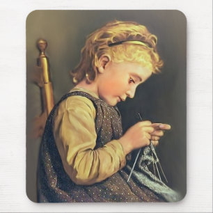Kleines Mädchen beim Stricken Mousepad