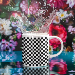 Kleines Schwarz-Weiß-Karuomuster Tasse
