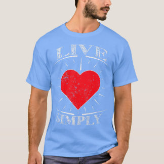 Kleines Shirt aus dem Haus lebt einfach in einem k