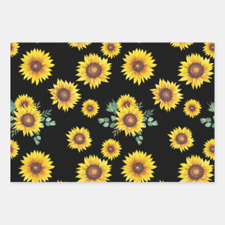 Kleines Sonnenblumenmuster auf schwarzem Hintergru Geschenkpapier Set