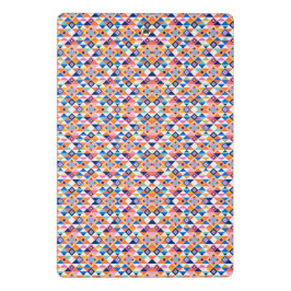 Klemmbrett mit lebendigem geometrischem Muster