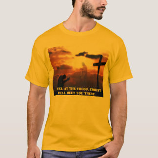 Knien am Kreuz T/shirt T-Shirt