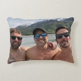 Knik River Selfie Accent Pillow @3Typs1life Dekokissen