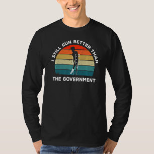Knöchelknochen-Leg gebrochen - läuft immer noch be T-Shirt