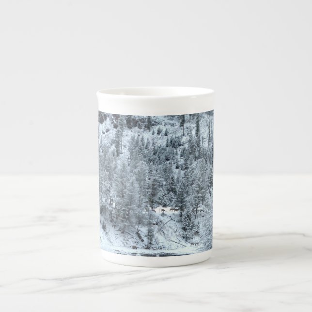 Knochen-China-Tasse - "Winter-Tag bei Yellowstone Prozellantasse (Vorderseite)