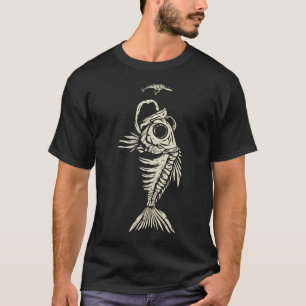 Knochenfisch steigt auf, um Crankbait zu schlucken T-Shirt