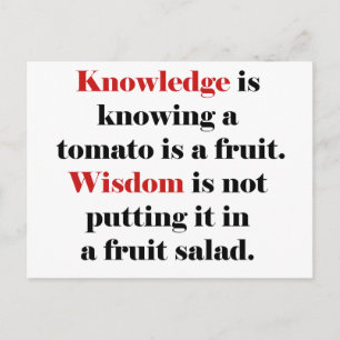 Knowledge vs Wisdom Tomato Edition Postkarte