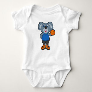 Koala als Basketballspieler mit Basketball Baby Strampler