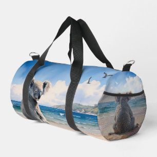 Koala an einem sandigen Strand Duffle Bag
